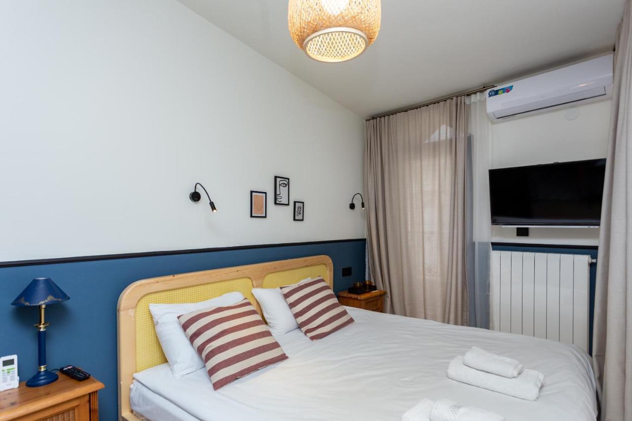 Shota Rustaveli Aparthotel Тбилиси Экстерьер фото