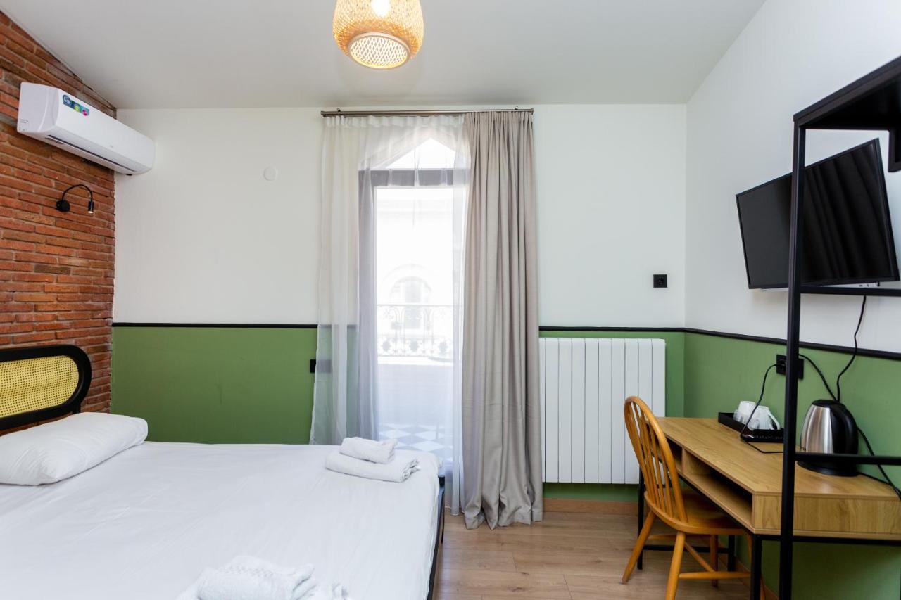 Shota Rustaveli Aparthotel Тбилиси Экстерьер фото