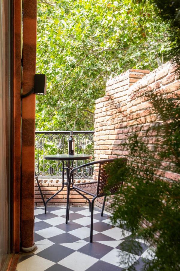 Shota Rustaveli Aparthotel Тбилиси Экстерьер фото