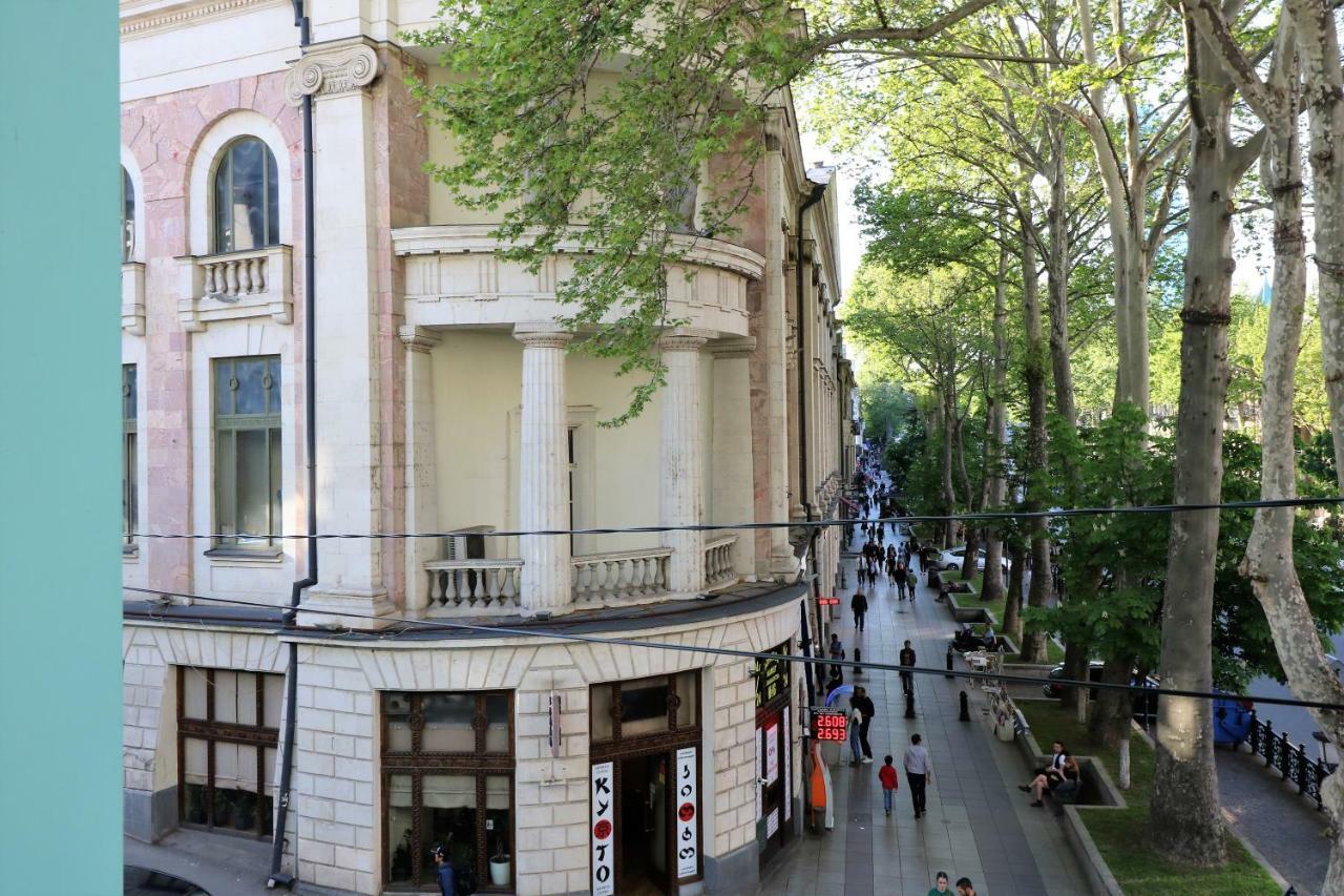 Shota Rustaveli Aparthotel Тбилиси Экстерьер фото