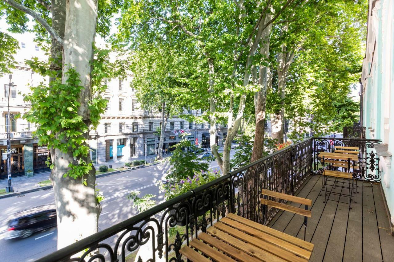 Shota Rustaveli Aparthotel Тбилиси Экстерьер фото